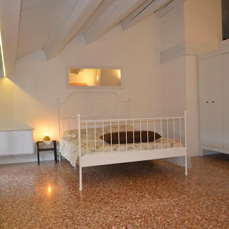 La Spiga Near Venice شقة